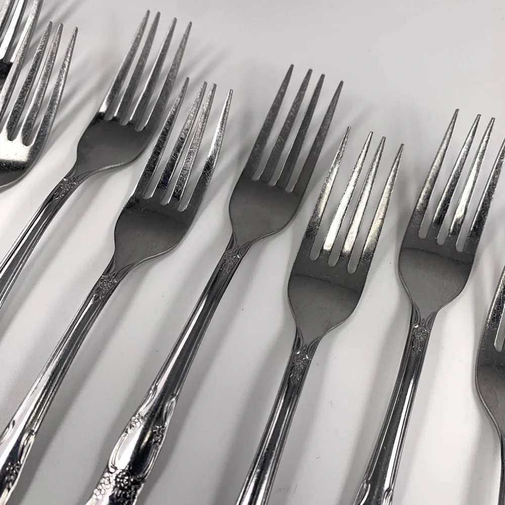 62pc Oneida Wm A Rogers Stainless Flatware - Fenway Daydream Forks Spoons Knives